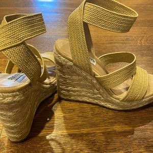 Tan Sam Edelman wedges